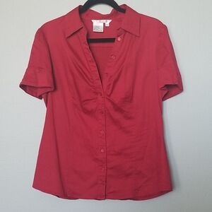 Como stretch red button up blouse large